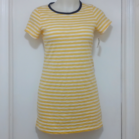 Old Navy Dresses & Skirts - Old Navy tee shirt dress SizeM. Yellow stripe, navy trim